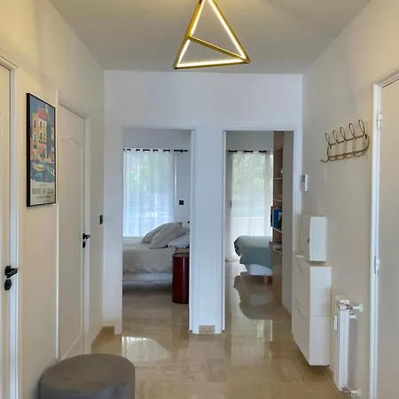 French Riviera - 3 Pieces, Vue Et Piscine Apartment *