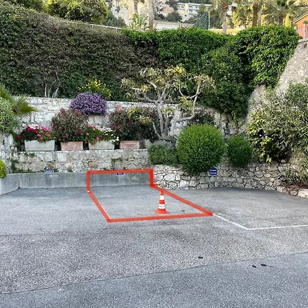 דירה French Riviera - 3 Pieces, Vue Et Piscine וילפראנש-סור-מר